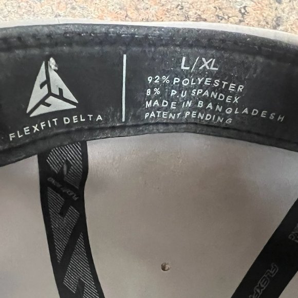 Helix Flex-fit delta golf/baseball hat light grey - Picture 6 of 6